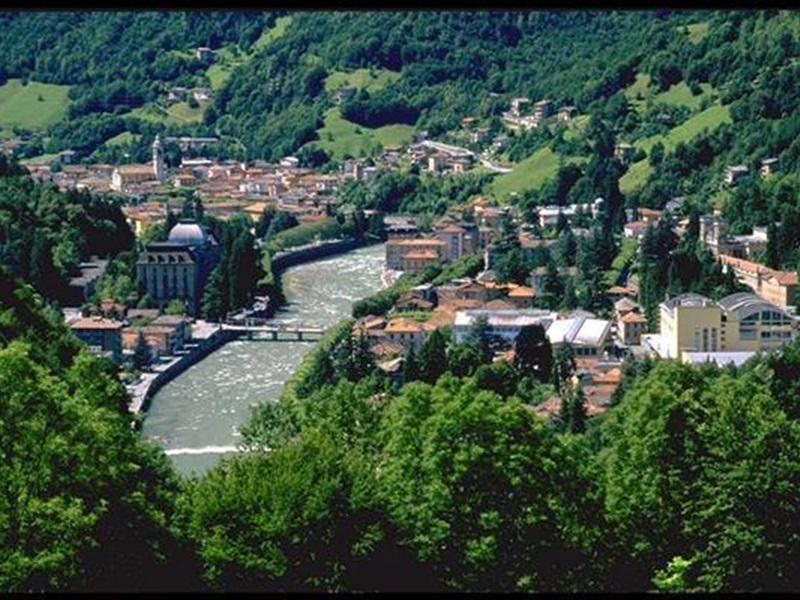 Villa Al Ponte Vecchio San Pellegrino Terme Exterior foto